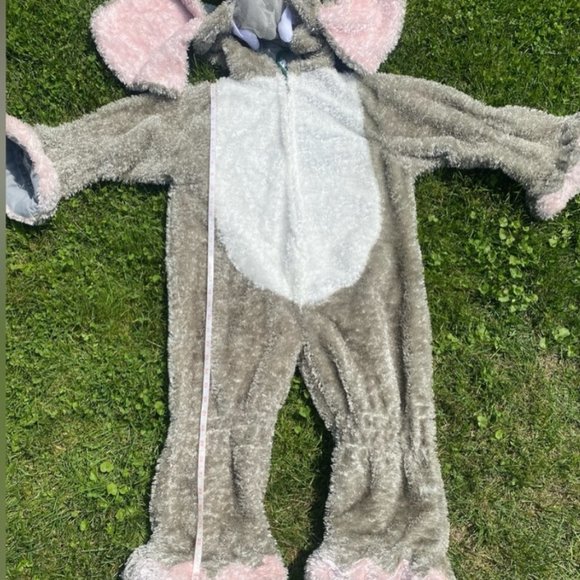 16- (1love) The Graytest Relephant Costume - Picture 15 of 15